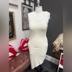 Kohls Elegant Cream Sleeveless Dress